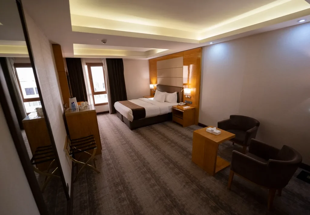 Superior Double or Twin Room(19)